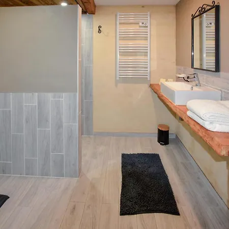 Holiday home Stunning In With Private Swimming Pool, Be Inside Or Outside